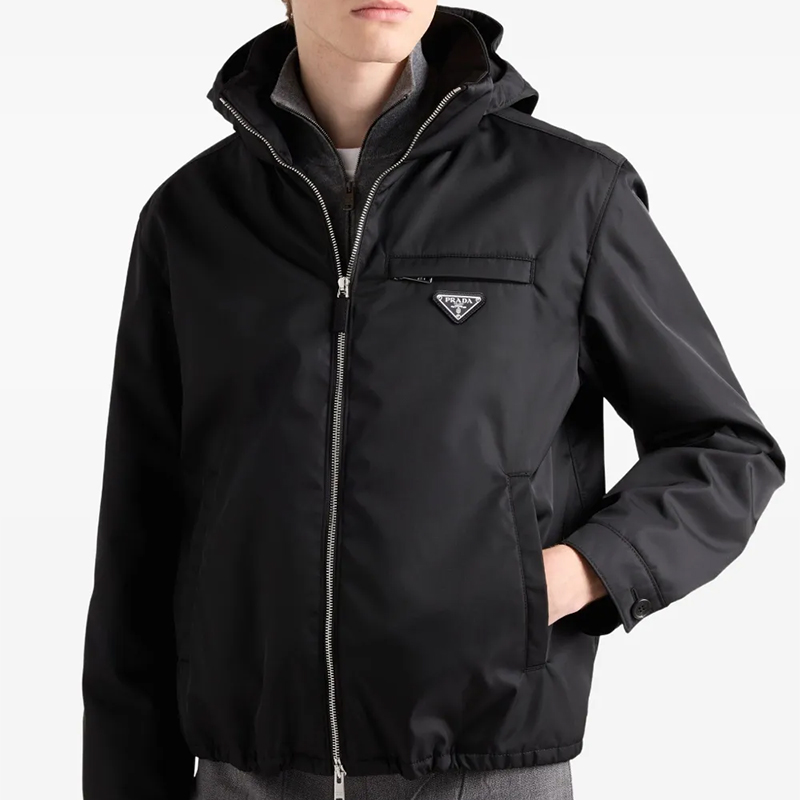 Chaqueta blusón Prada de nailon con capucha desmontable - Imagen 2