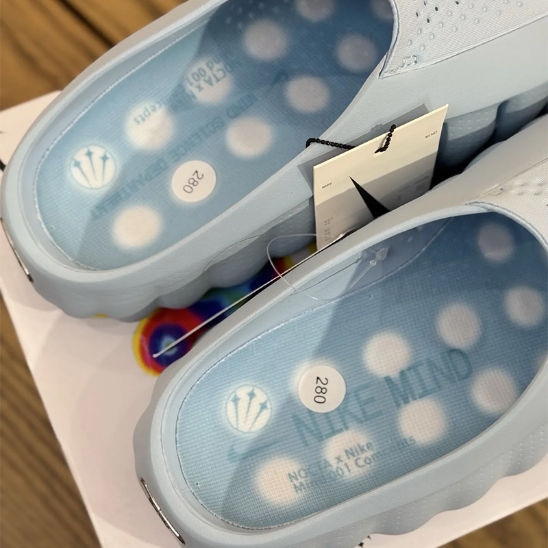 Sandalias Nike x NOCTA Mind 001 Iceman Edición Exclusiva azul claro - Imagen 11