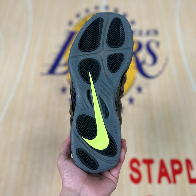 Zapatillas de baloncesto para hombre, espuma luminosa en oscuridad y refuerzo de fibra de carbono - Imagen 5
