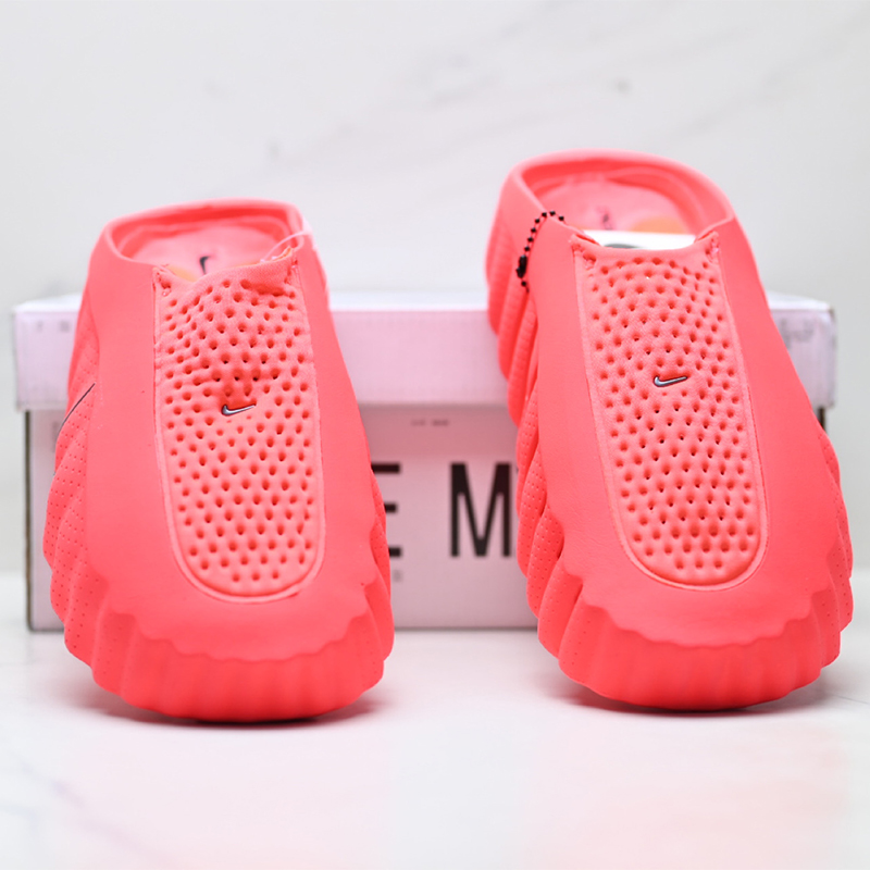 Mules Nike Mind 001 Pregame-Rojo solar/Hyper - Imagen 9