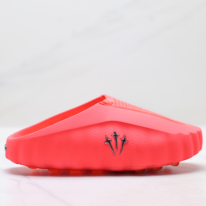 Sandalias Nike x NOCTA Mind 001 Iceman Edición Exclusiva Drake Rojo‑Coral - Imagen 3
